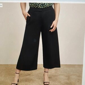MM Lafleur Black Wide-Leg Cropped Trousers